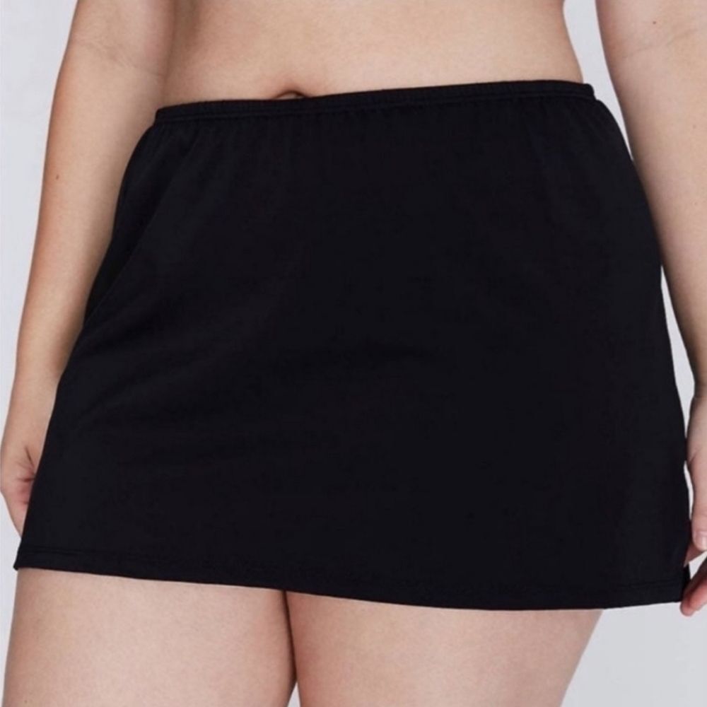 Cacique Swim black swimsuit bikini bottom size 24
